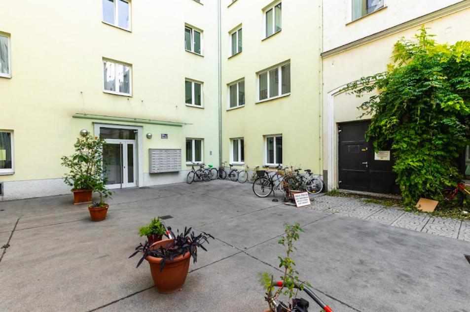 Authentic Next To Schwedenplatz Viena