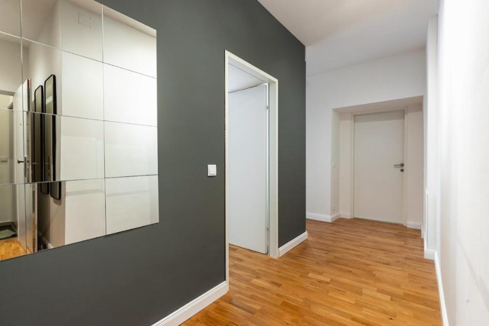 Authentic Next To Schwedenplatz Apartamento Viena
